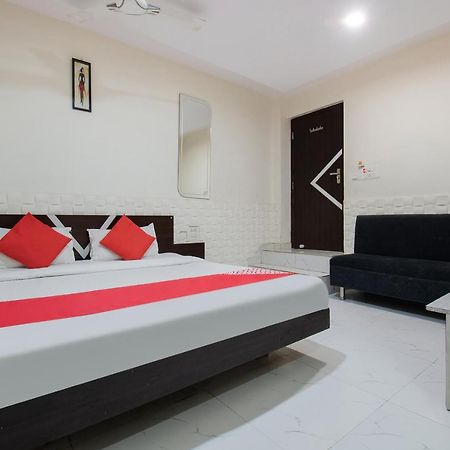 Oyo 44287 Hotel Aarav Plaza Muzaffarpur Esterno foto
