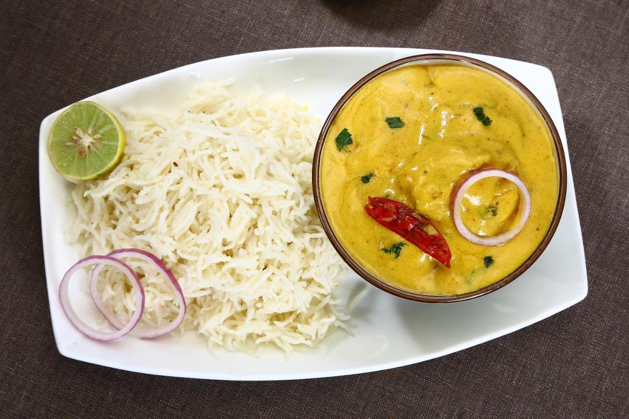 Oyo 44287 Hotel Aarav Plaza Muzaffarpur Esterno foto
