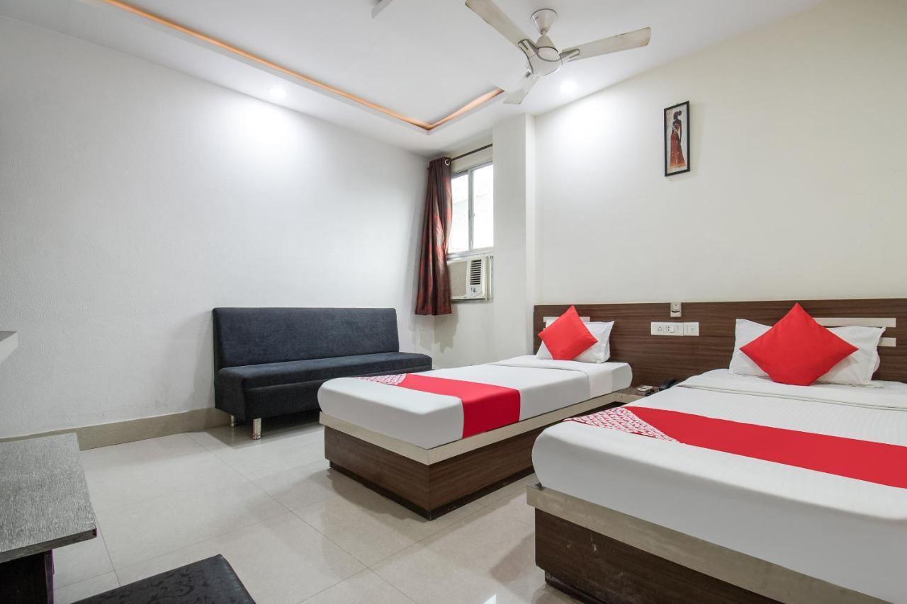 Oyo 44287 Hotel Aarav Plaza Muzaffarpur Esterno foto