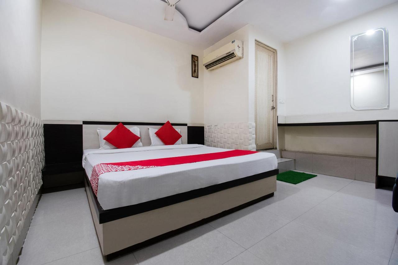Oyo 44287 Hotel Aarav Plaza Muzaffarpur Esterno foto