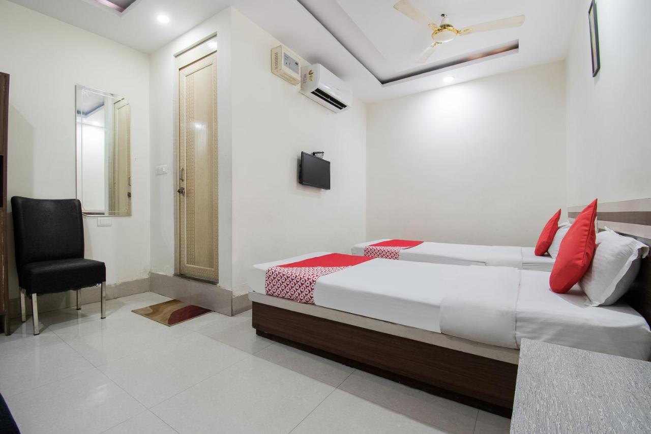 Oyo 44287 Hotel Aarav Plaza Muzaffarpur Esterno foto